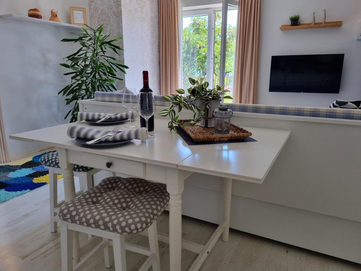 Apartment Ml Opatija カスタヴ エクステリア 写真