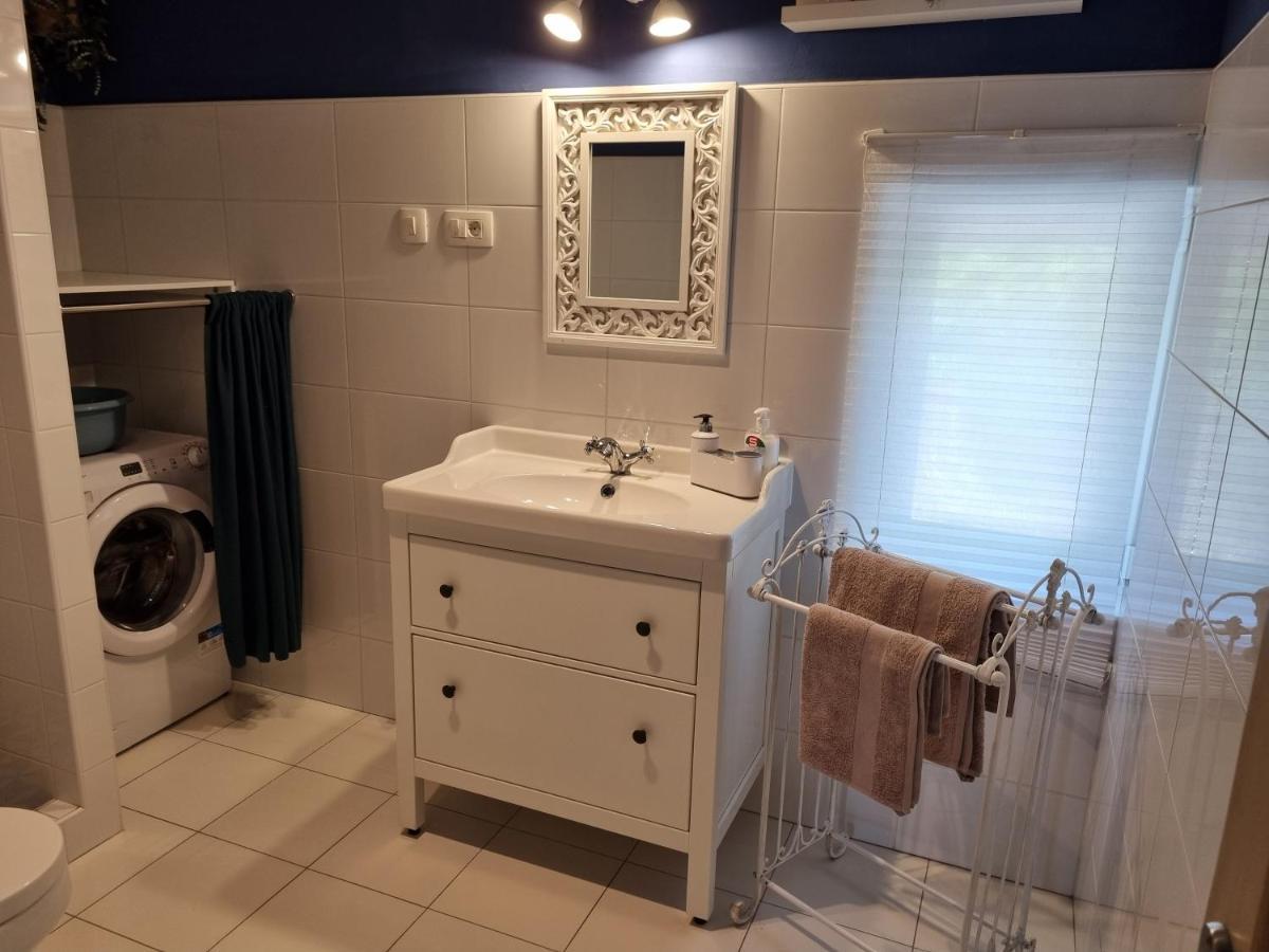 Apartment Ml Opatija カスタヴ エクステリア 写真